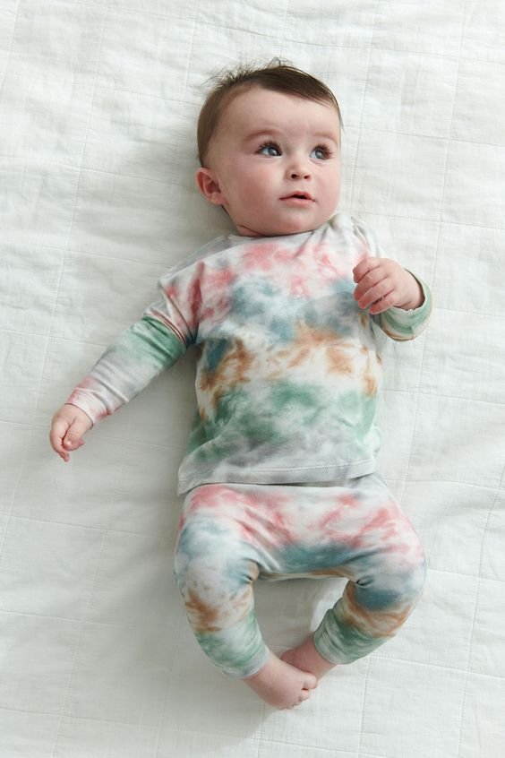 FULL SLEEVE SHIRT AND LEGGINGS SET